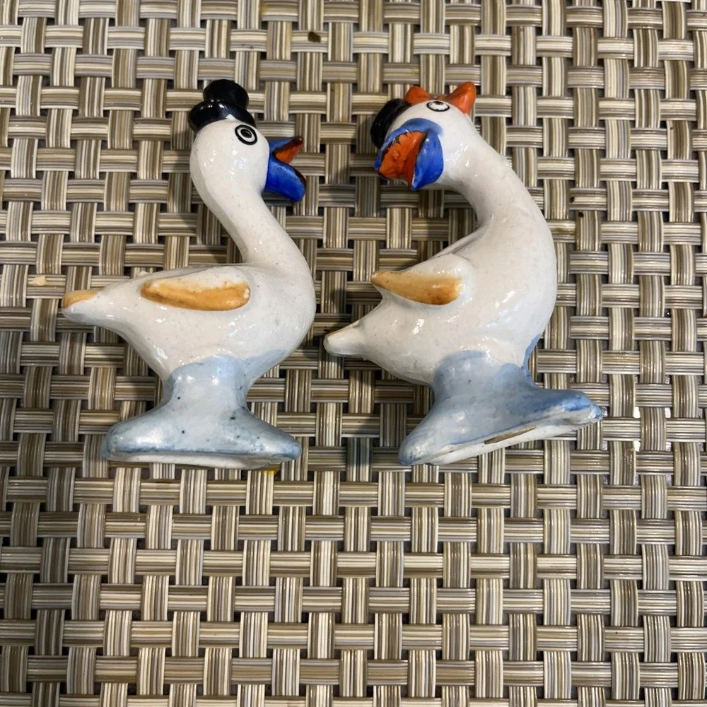 Duck Salt & Pepper Shakers Miniature‎ Japan